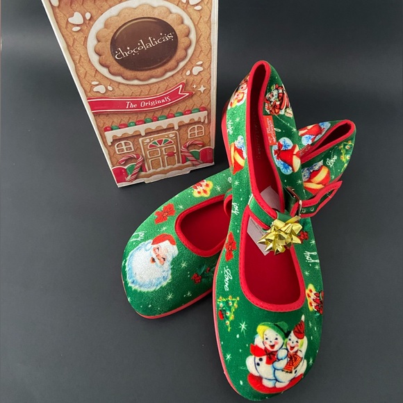 “Christmas Joy Chocolaticas Mary Jane Flats Size 9 with Xmas Bows Accessories” - Picture 5 of 5